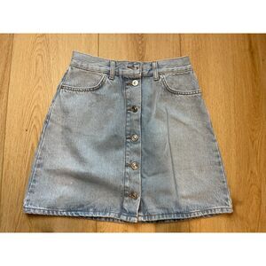ASOS Light Wash Denim Button-Front Mini Skirt – Size US 4 NWOT